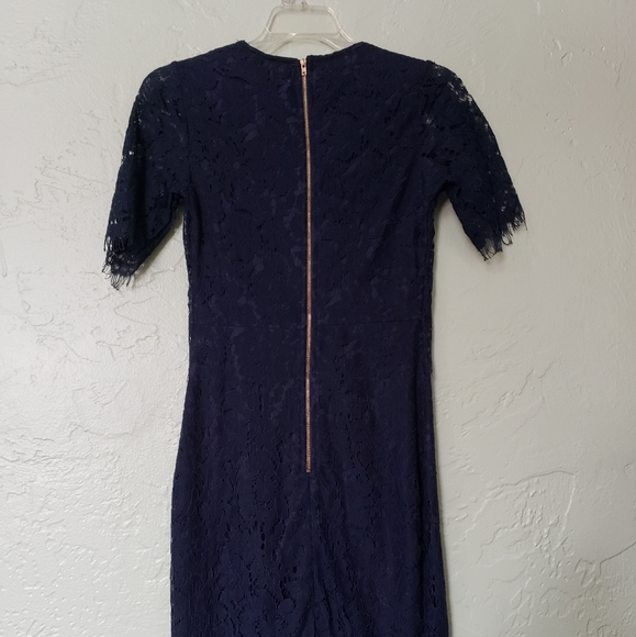 Lace Detail Overlay Midi Scallop Dress - Picture 3 of 11